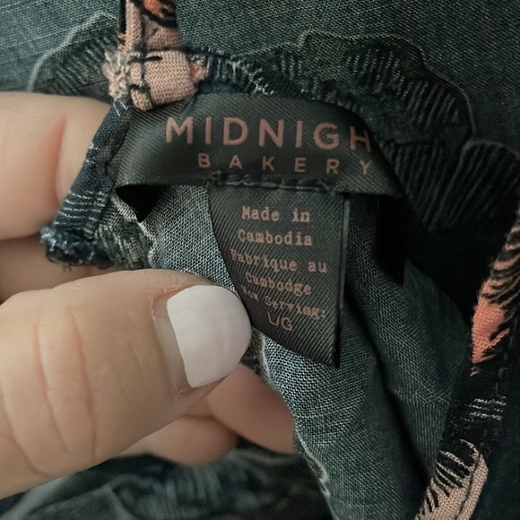 Midnight Bakery Floral print Robe and Pajama set - Picture 8 of 12